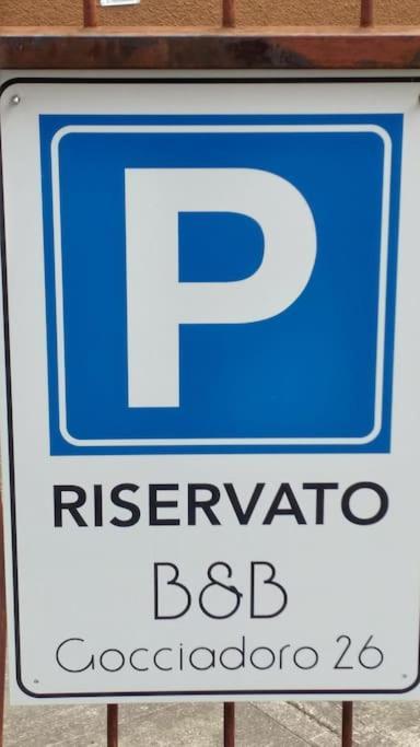 B&B Gocciadoro 26 Nuovo, Climatizzato, Zona Ospedale, Posto Auto Trento Eksteriør billede